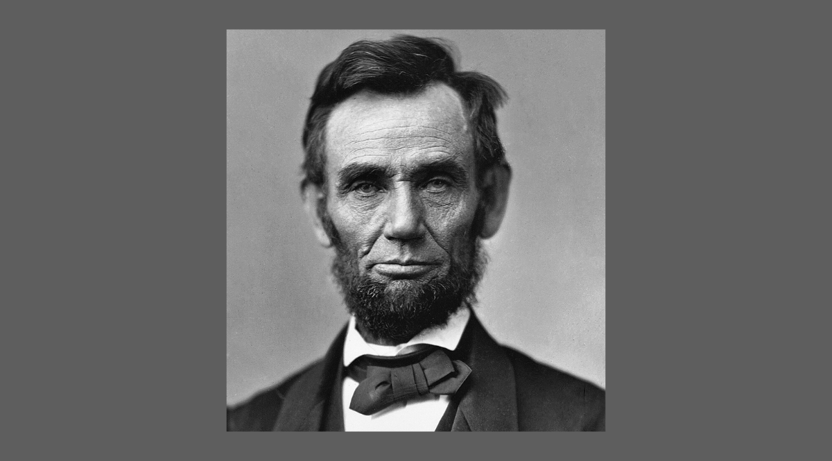 আব্রাহাম লিংকনের রক্তমাখা দস্তানা নিলামে সাড়ে ১৮ কোটি টাকায় বিক্রি